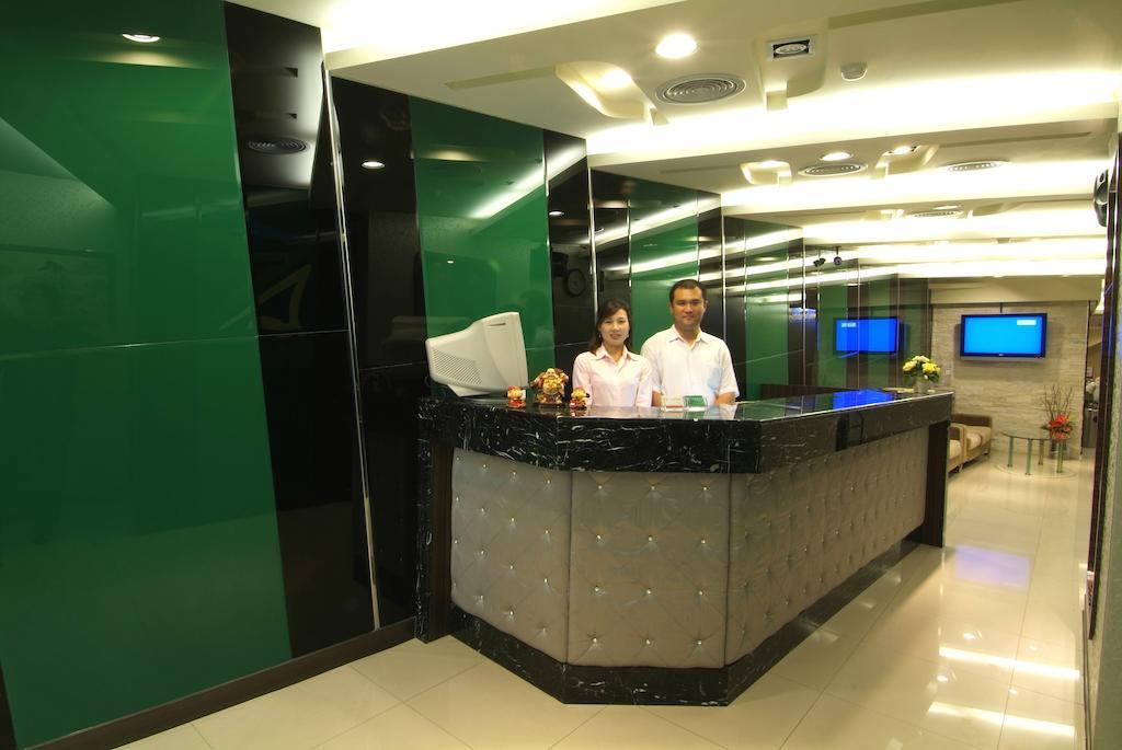 Tong Bing Express Hotel Hsichu-stad Buitenkant foto